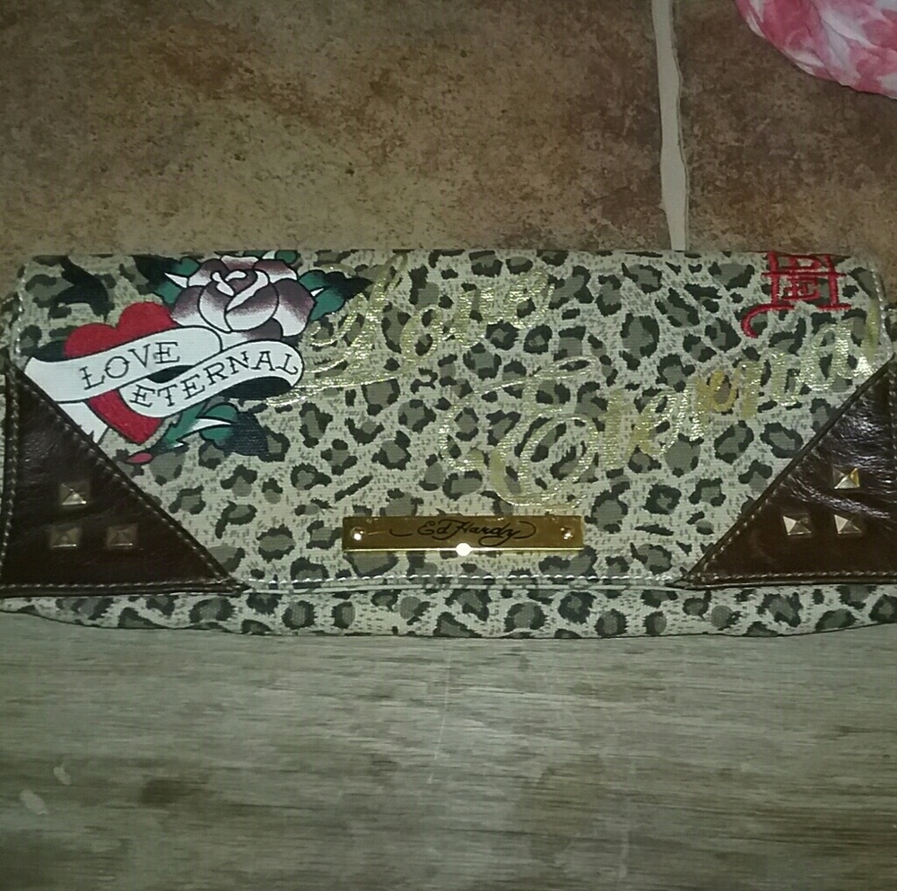 Ed hardy clutch